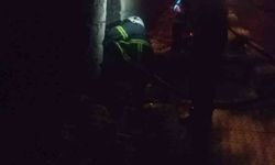 Metruk evde çıkan yangın korkuttu