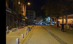 Sındırgı peş peşe depremlerle sarsıldı