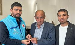 Trafik kazasında ölen kızının kazandığı altın ödülünü Filistin’e bağışlandı