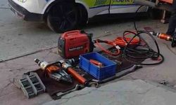 Trafik kazasında şehit olan polis memurunun kimliği belli oldu