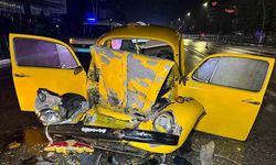 Uşak’ta otomobil ile otobüs çarpıştı: 1’i ağır 3 yaralı