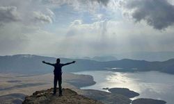 Vanlı dağcılardan Nemrut Kalderası’nda 12 saatlik zorlu yürüyüş