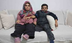 21 yıl sonra evlenerek aşklarına engel tanımayan cüce çift, anne ve baba olacak olmanın heyecanını yaşıyor