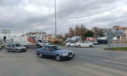 Antalya'da 4 araçlı zincirleme kaza: 1 yaralı