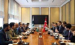 Bakan Bayraktar, Pakistan’da 5 yeni anlaşmaya imza attı