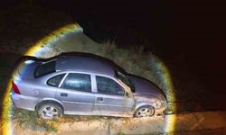 Bilecik’te otomobil yoldan çıktı: 2 yaralı