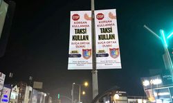 İzmirli taksiciler şehir geneline "korsan kullanma" afişleri astı