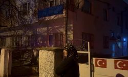 Kayseri’de komşuluk örneği: Ulaşamadığı komşusundan soğuk havada haber bekledi