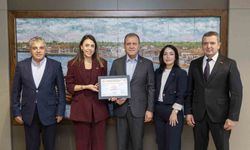 Mersin Büyükşehir Belediyesi, vatandaş memnuniyetini 'TS ISO 10002 Belgesi' ile taçlandırdı