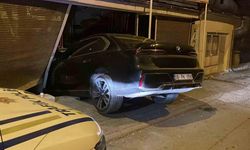 Sivas’ta fren yerine gaza basan sürücü, markete girdi