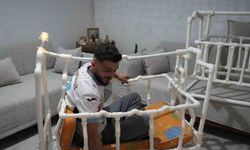 Tesisatçıdan borudan beşik: İçine girip test etti, viral oldu