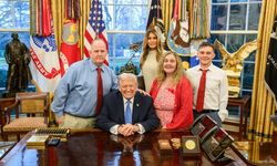Trump, Washington’daki silahlı saldırıdan ağır yaralı olarak kurtulan Ulusal Muhafız askerinin ailesini Beyaz Saray’da ağırladı