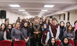 Yazar Yağmur’dan gençlere hayata dair önemli mesajlar