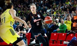 ÇBK Mersin, kupayı kaybetti: 104-77