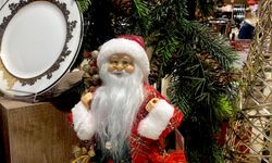 Yılbaşı alışverişinde yoğunluk başladı: Tüketici, yeni yıl temalı ürünlere yöneliyor