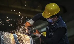 Sanayi üretimi yıllık yüzde 2,2 arttı