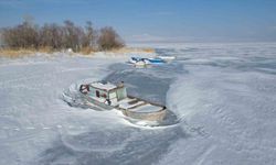 Bitlis'te tüm göller buz tuttu