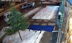 Diyarbakır'da 6 aracın karıştığı zincirleme kaza kamerada: 3 yaralı