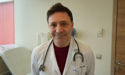 Profesörden 'üçlü salgın' uyarısı: 'H3N2, RSV ve COVID-19 aynı anda yayılıyor'