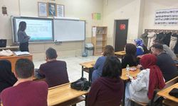 Sıralara bu sefer veliler oturdu