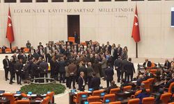 TBMM Genel Kurulu'nda 'oy pusulası' gerginliği