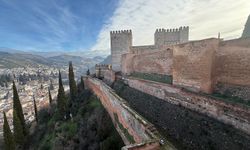 Flamenko Ateşinin, Taşın ve Sesin Şehri: Granada