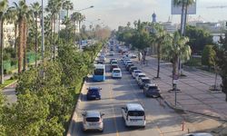 Mersin’de haftanın ilk mesai gününde yoğun trafik