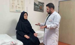 4 yaşında felç geçiren kadın, 52 yıl sonra kolunu yeniden hareket ettirdi