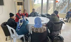 Doğum günlerini birlikte kutladılar