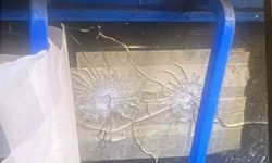 Esenyurt'ta haraç alamadığı dükkanı kurşunlayıp sahibini darp etti: O anlar kamerada