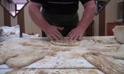 Kütahya'da Ramazan ayının vazgeçilmez lezzeti: Tahinli pide