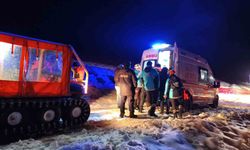 Mahsur kalarak donma tehlikesi geçiren 3 işçiyi ekipler kurtardı