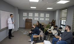 Mersin'de MERCEK kurslarıyla turizm sektörüne nitelikli personel yetiştiriliyor