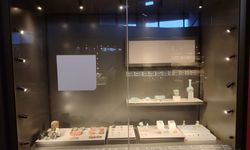 Aççana Höyük’te bulunan cam vazolar ilgi çekiyor