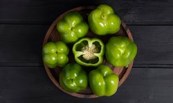 Dolmalık yeşil biber, fiyatı ile dikkat çekiyor