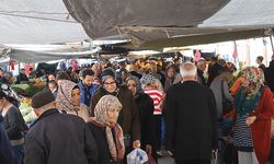 Ramazan’da Mersin'deki halk pazarları dolup taşıyor