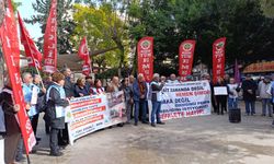 Emekliler, insanca yaşama ortamı için sokaklarda ses yükseltti