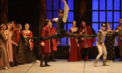 Aşkın zamansız hikâyesi “Romeo ve Juliet” Sevgililer Günü’nde sahneye taşınıyor