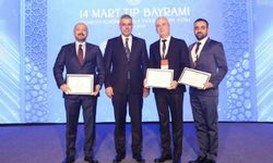 Adanalı sağlıkçılara 'Yılın Hekimi' ve 'Yılın Sağlık Çalışanı' ödülü