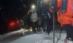 Ağrı Dağı'nda zirve tırmanışı yarıda kaldı