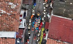 Fatih'te enkaz altında kalan 1 kişi daha kurtarıldı