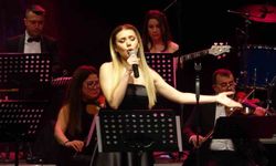 Mersin'de Özgecan Aslan anısına anlamlı konser