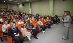 Minik yetenekler sahne aldı, bahar şenliği renkli geçti