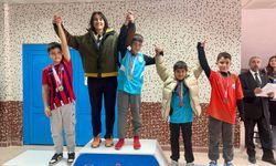 Öğrenciler atletizmde il dereceleri elde etti