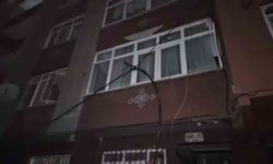 Şişli'de elektrik direğindeki patlama motorlara sıçradı