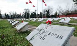 TBMM Başkanı Kurtulmuş'tan Bükreş Türk Şehitliğine ziyaret