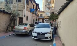 Mersin sokaklarında yayalar adım atacak yer bulamıyor