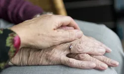 Yaşlı nüfus 9 milyon 583 bin 59 kişi oldu