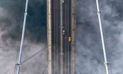 İstanbul'daki yoğun sis Boğaz'da görsel şölen oluşturdu