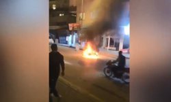 Mersin'de motosiklet alev alev yandı